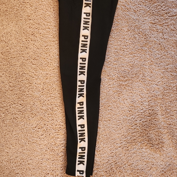 Victoria's Secret Pink Black& White Leggings Size Small - Picture 5 of 8